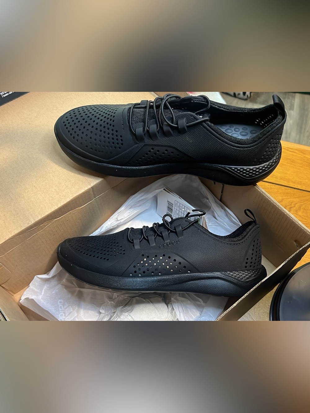 CROCS Men's All-Black Lightweight Athletic Sneakers